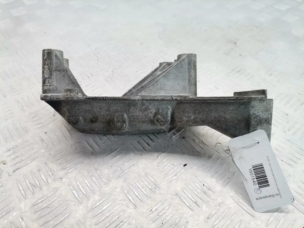 Кронштейн двигателя 036199275AB