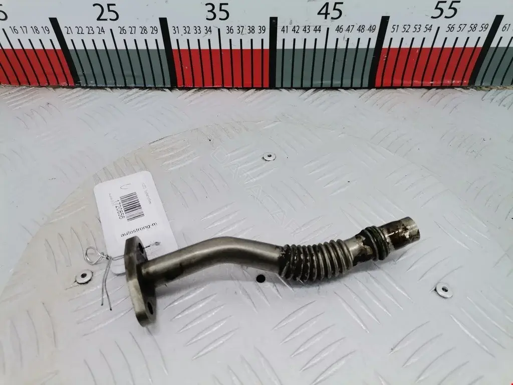 Маслопровод турбины 059145735E