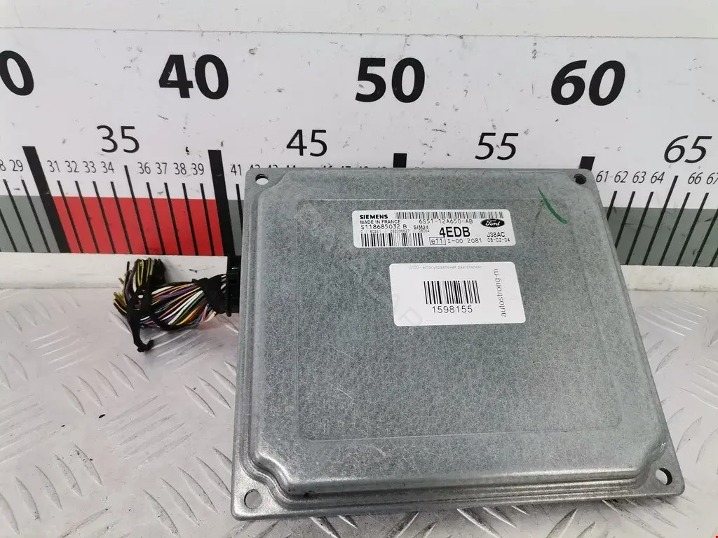 Блок управления двигателем 1345281, S118685032B