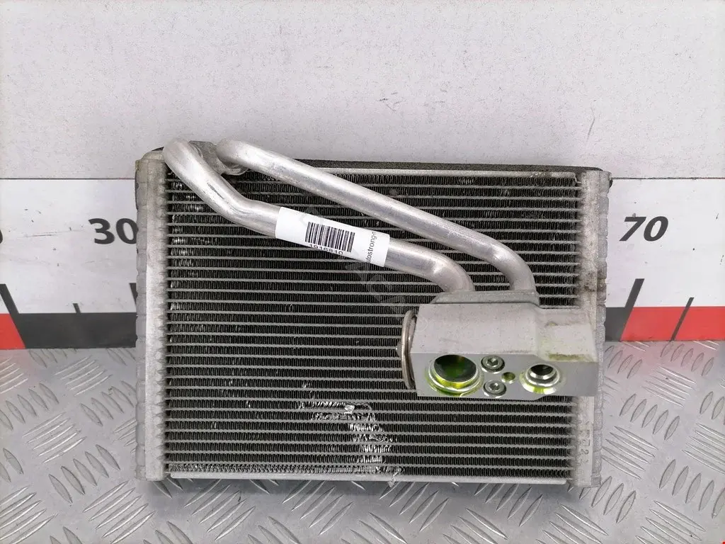 Испаритель кондиционера 735523090