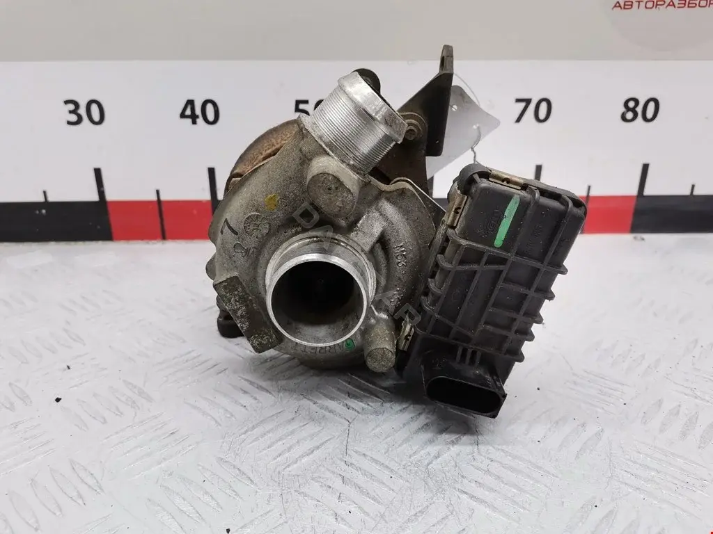 Турбина 4R8Q6K682BK