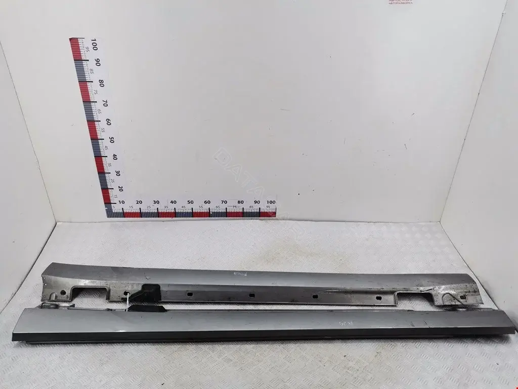 Накладка на порог A2126981154