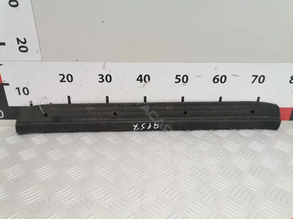 Накладка на порог MB647962, MB763447
