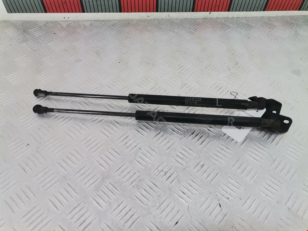 Амортизатор крышки багажника, капота, заднего стекла 689600D012, 9714UQ, GS1289
