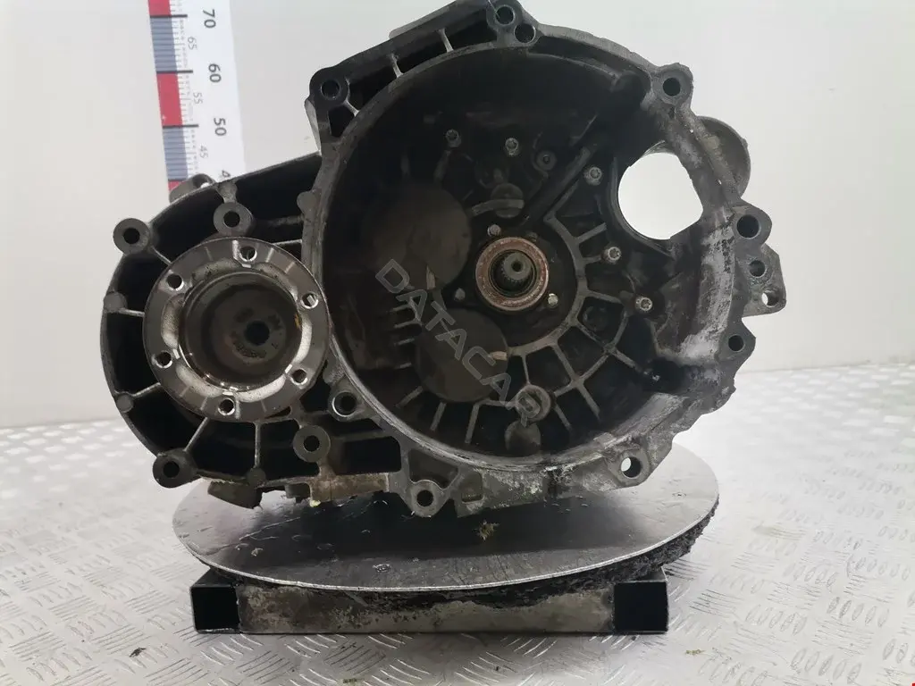 Механическая коробка передач (МКПП) 02Q300045TX, LHD
