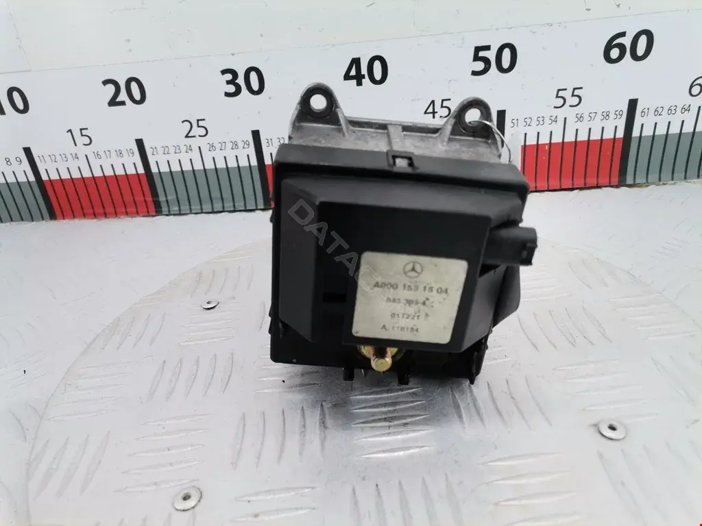 Подогреватель охлаждающей жидкости (антифриза) A0001591504