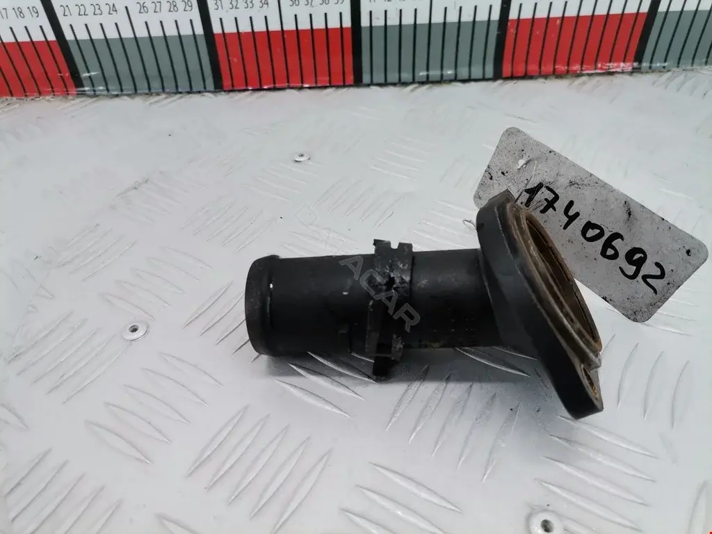Корпус термостата 03830, 03L121121C, 045121121