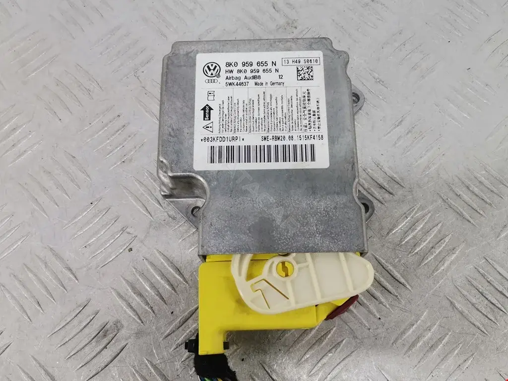 Блок управления подушками безопасности 5WK44637, 8K0959655N