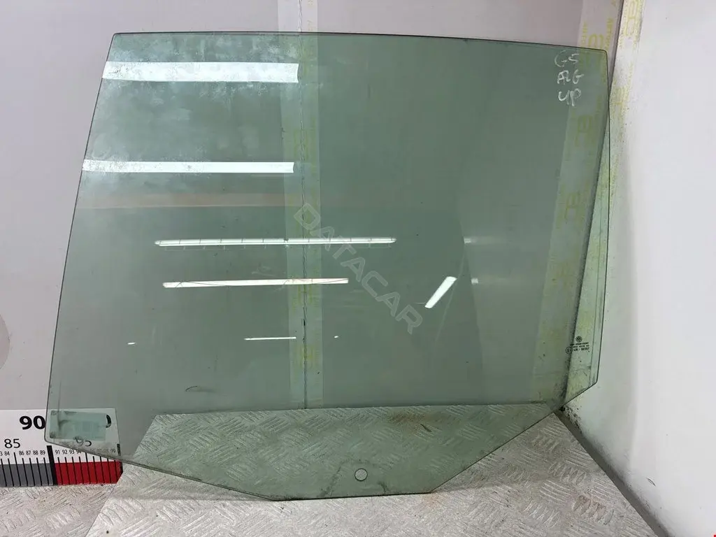 Стекло двери 1J9845025G, 1K6845025D, 26657HGX
