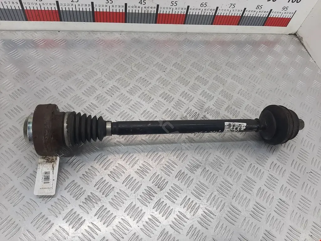 Приводной вал / Полуось 4F0501203, 4F0501203B, 4F0501203BV