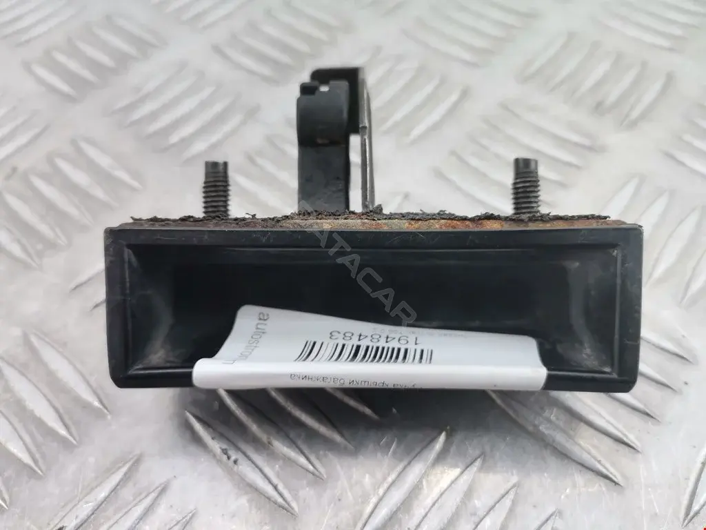 Ручка крышки багажника 906068H300, 906068H30A, 90606BJ00A