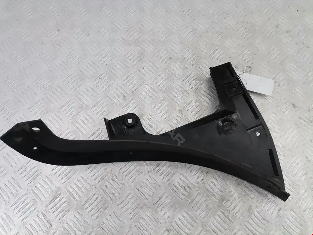 Кронштейн-направляющая бампера 8L0807377, 8L0807377B