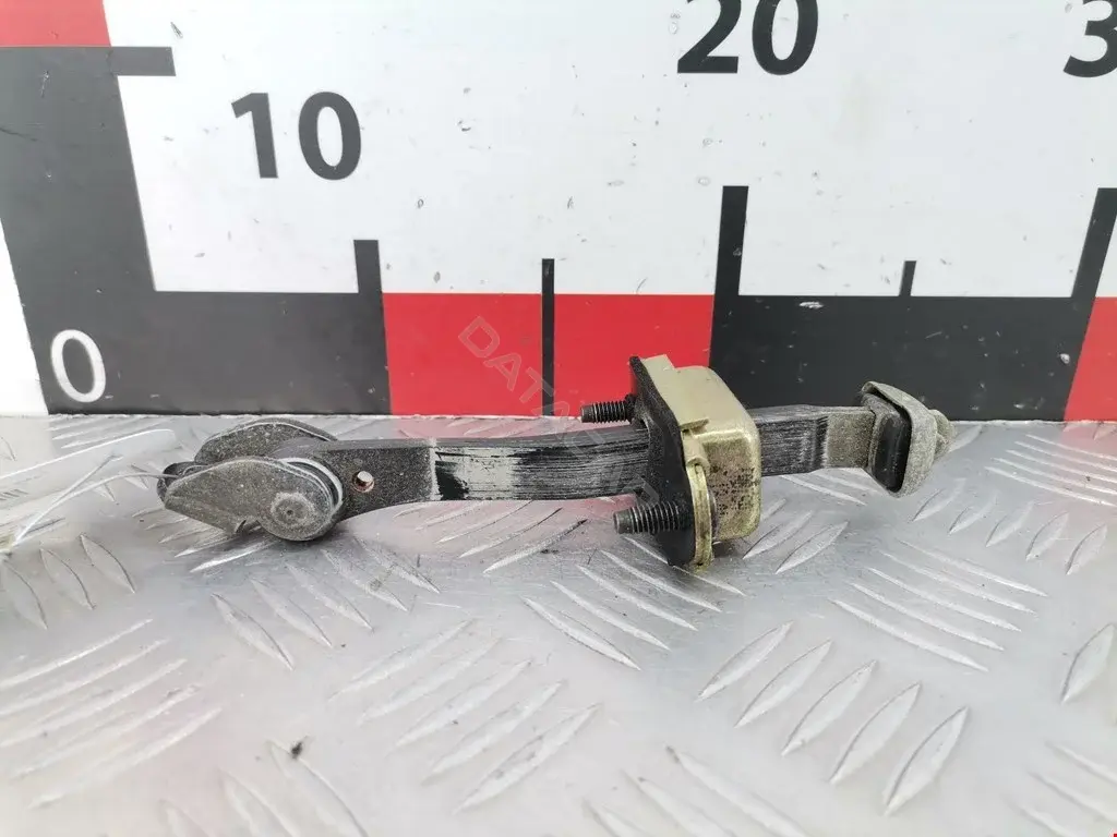Ограничитель двери 1X4AF23500