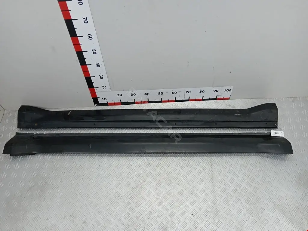Накладка на порог 6512A025