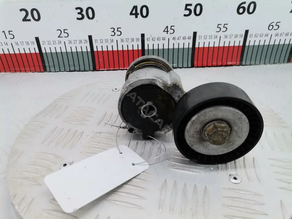 Натяжитель ремня генератора 03D903305F, 03E903133, 03E903133B