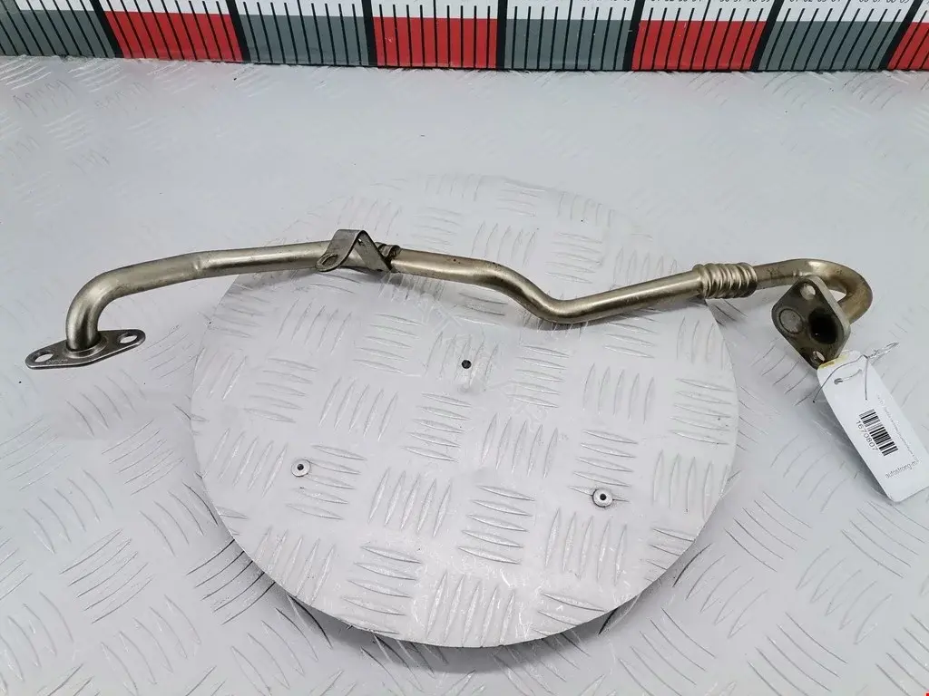 Трубка системы рециркуляции EGR 036131521AC, 036131521T
