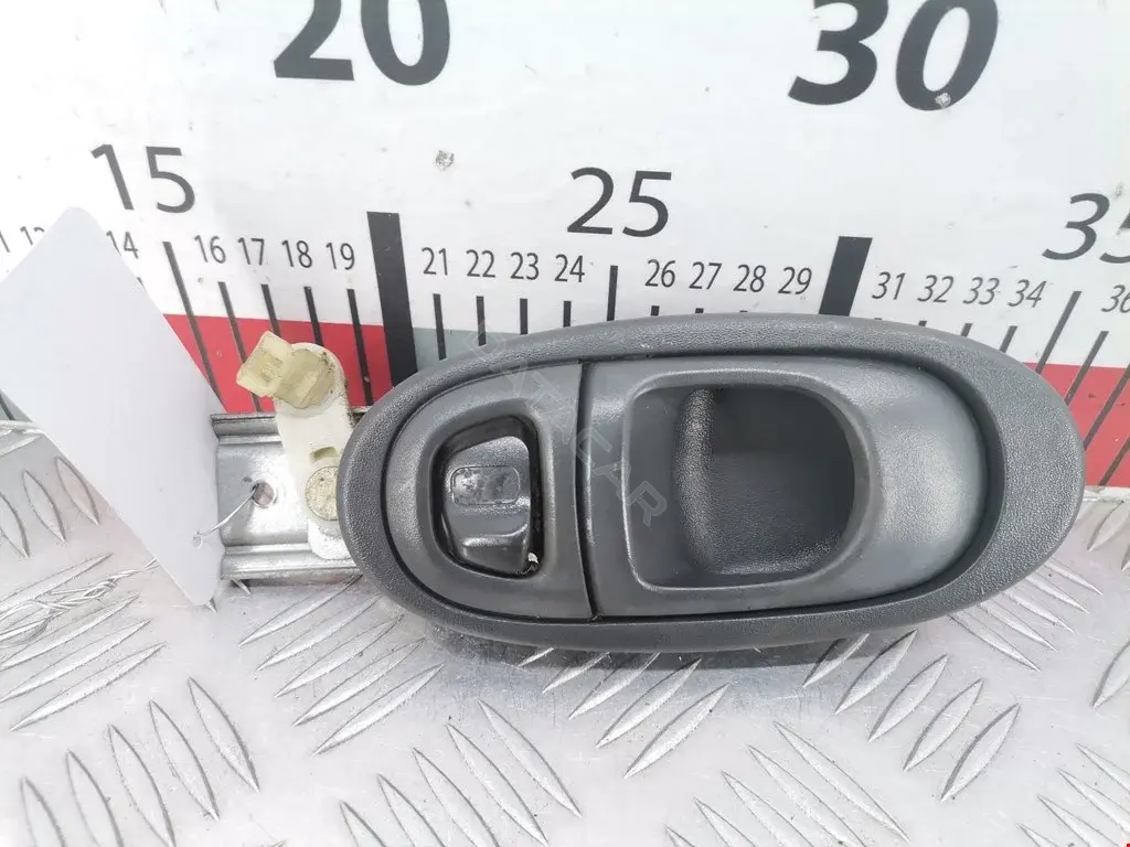 Ручка двери C00172330D