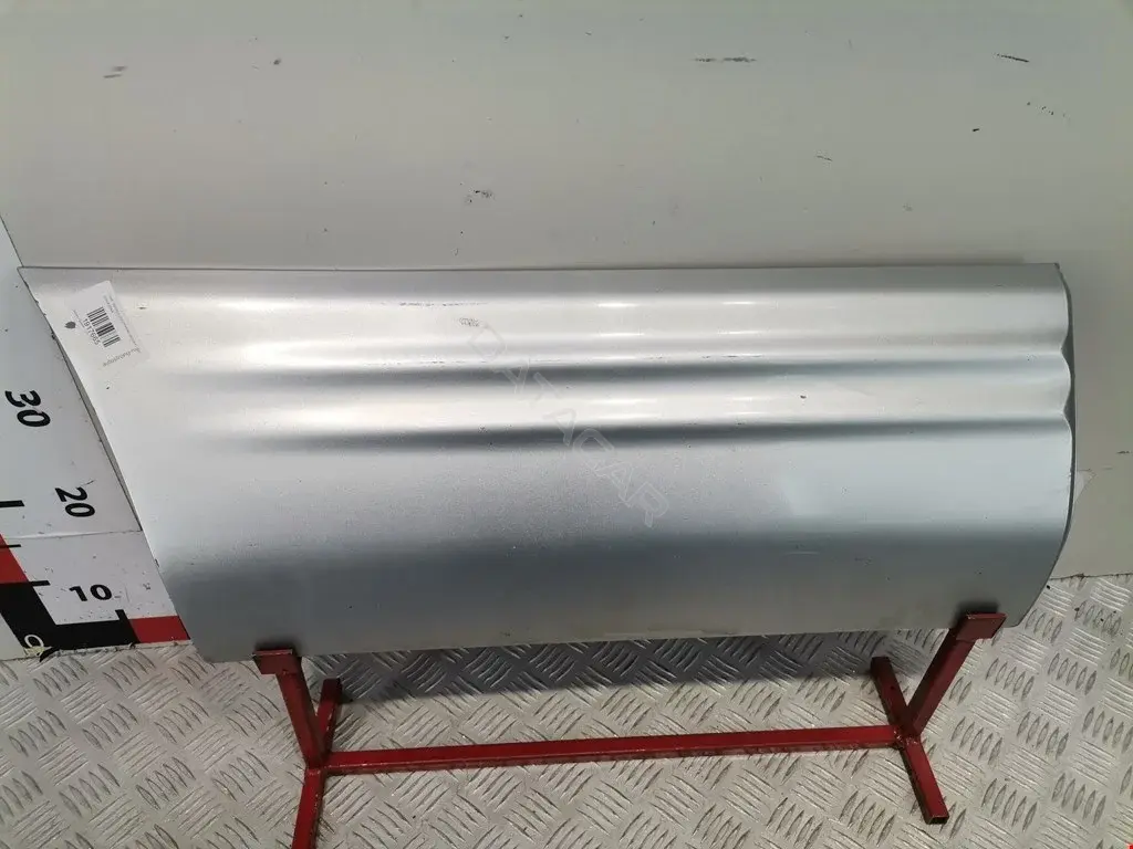 Молдинг двери 91057FC040