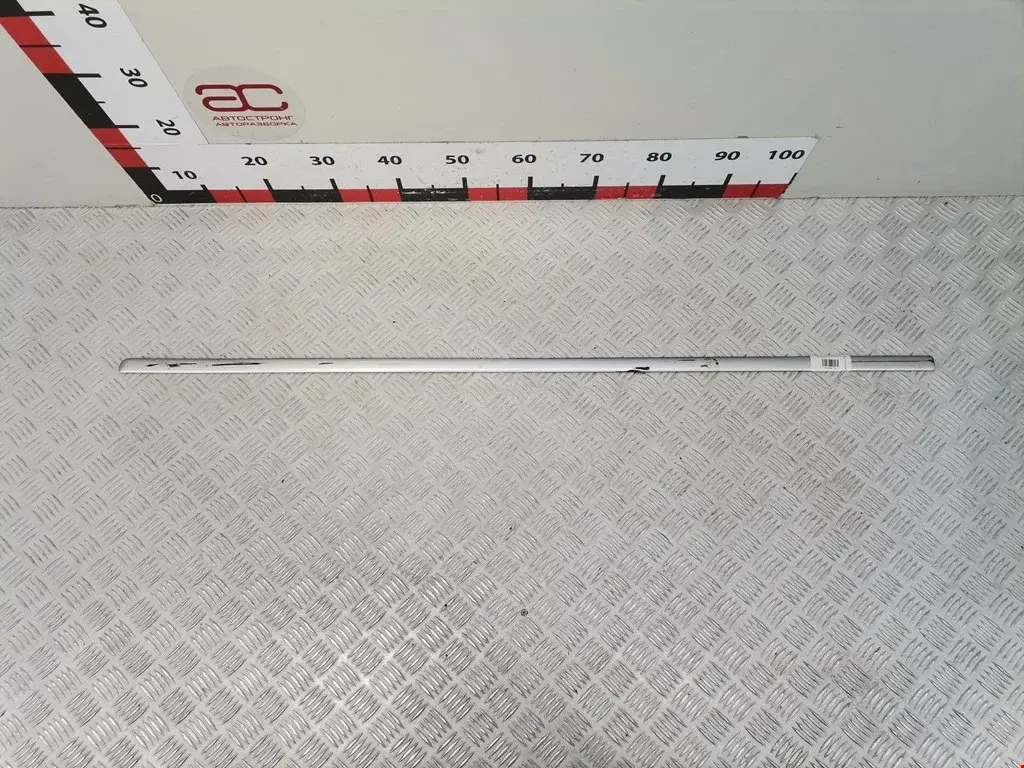 Молдинг двери 8L3853954A