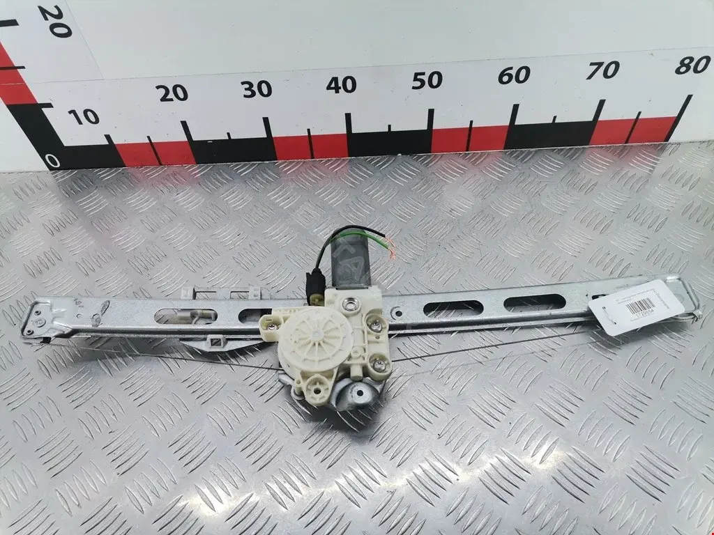 Стеклоподъемник A1687202946, A1688204542
