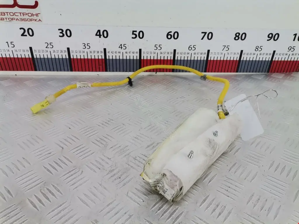Подушка безопасности 88930A6000