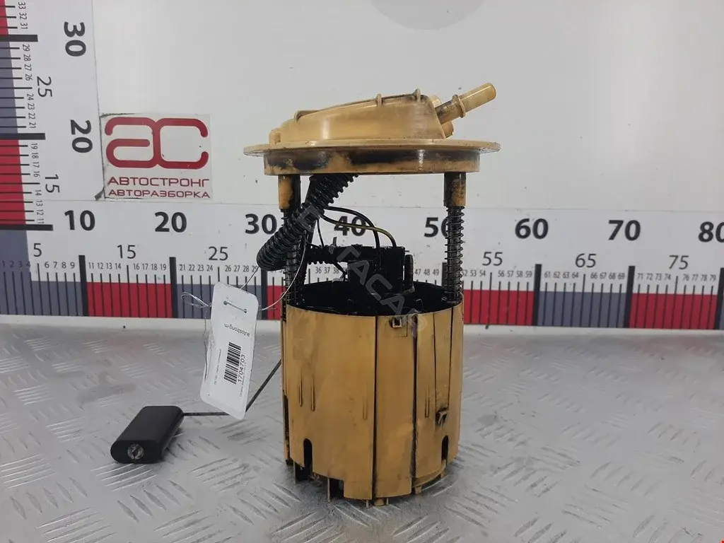 Топливный насос 05085739AB, 68021927AA