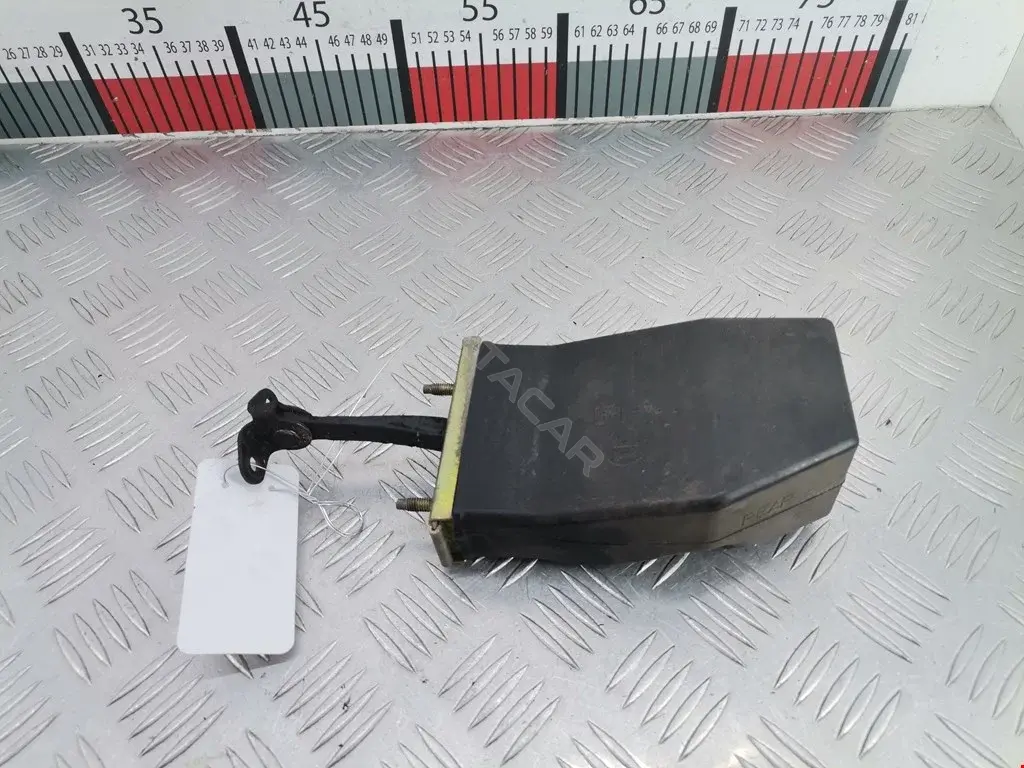 Ограничитель двери 4724850AA
