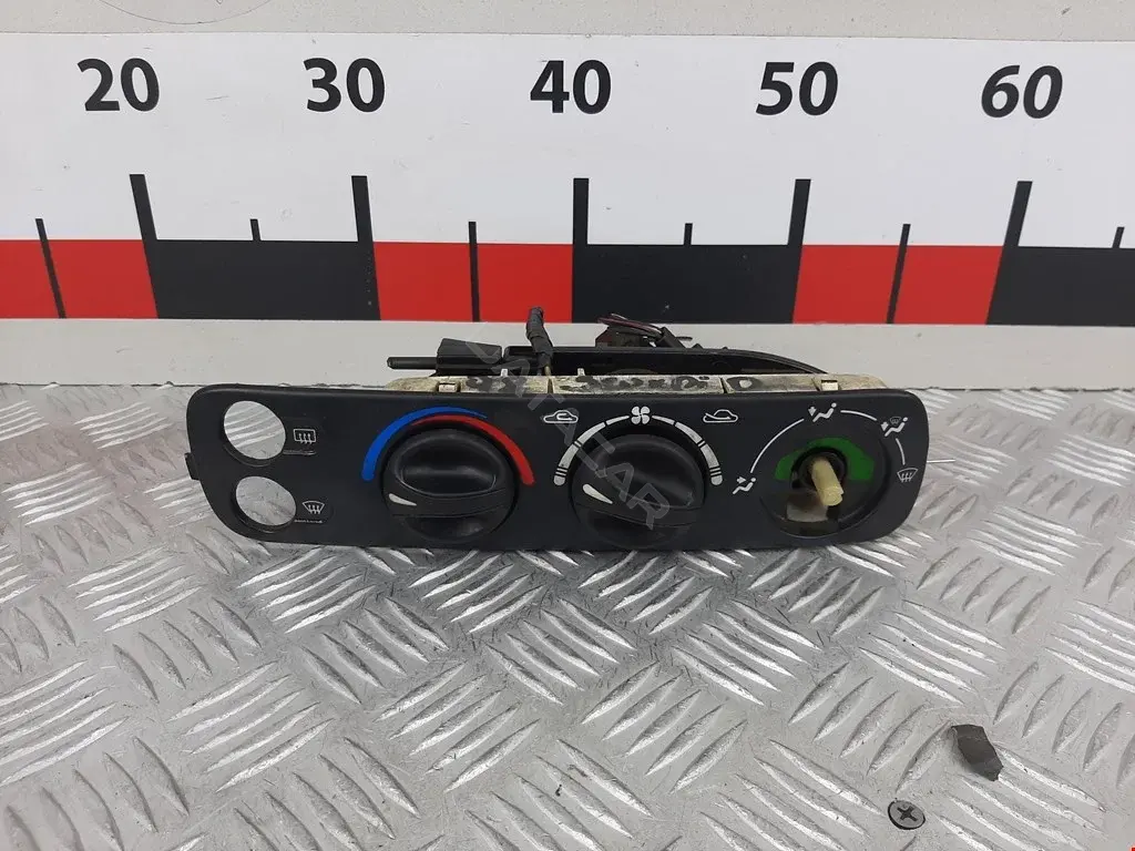 Блок управления климат-контролем 95BG18C419CB