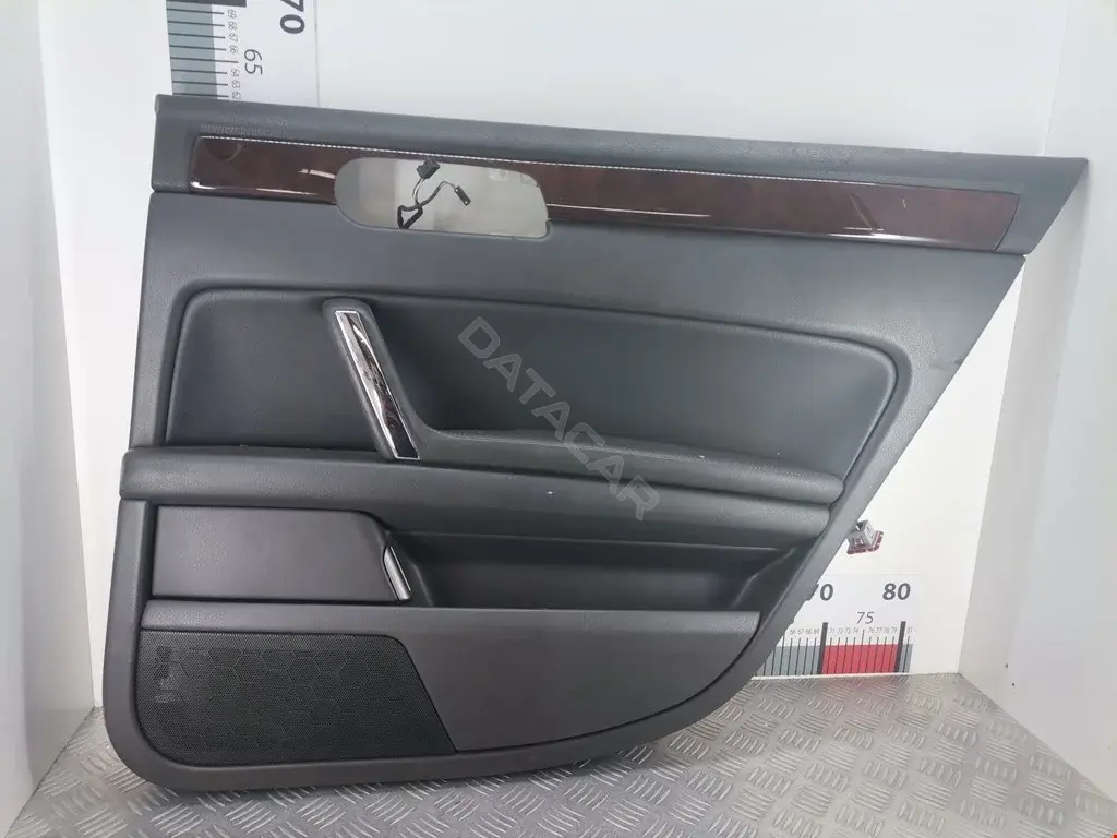Дверная карта 3D4867212AK