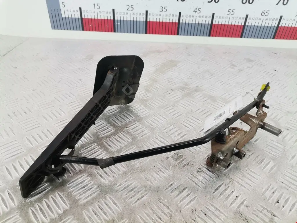 Педаль газа CA0741600A