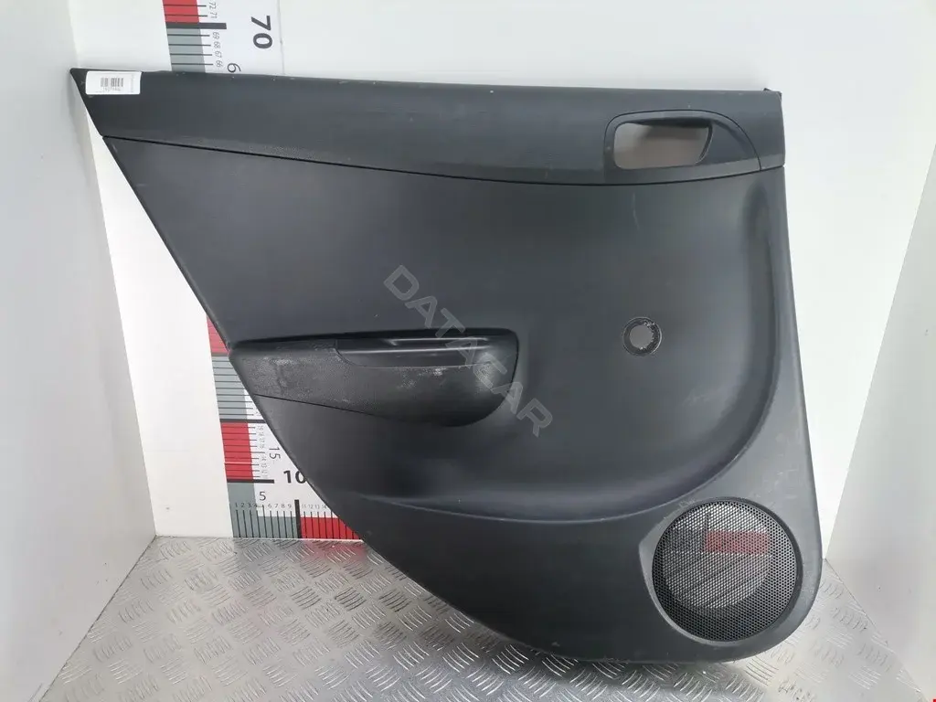 Дверная карта 833101J000