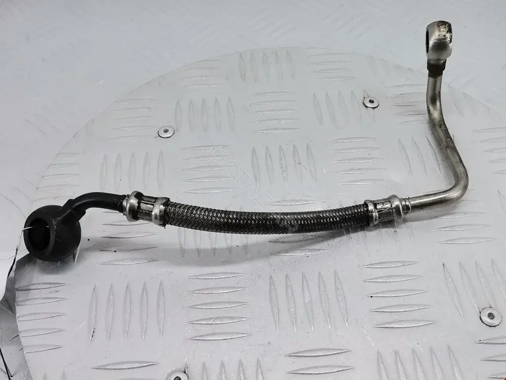 Маслопровод турбины 03L145736AH, 03L145736B, 9650145080B