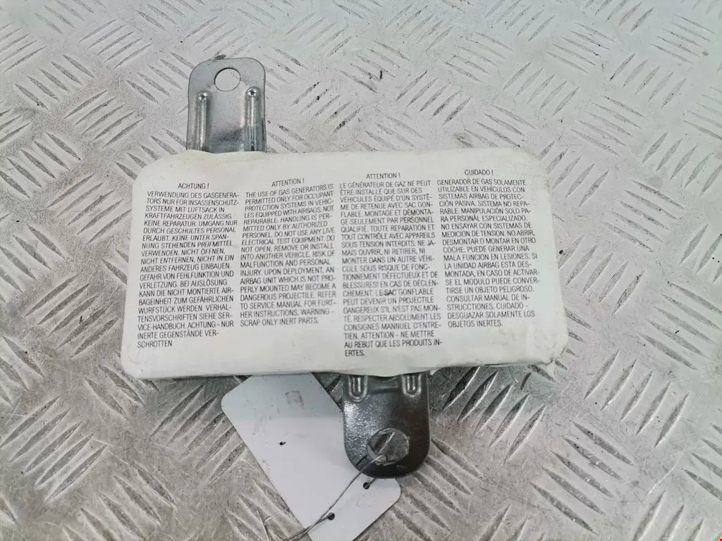 Подушка безопасности 30350063A, 72127226161