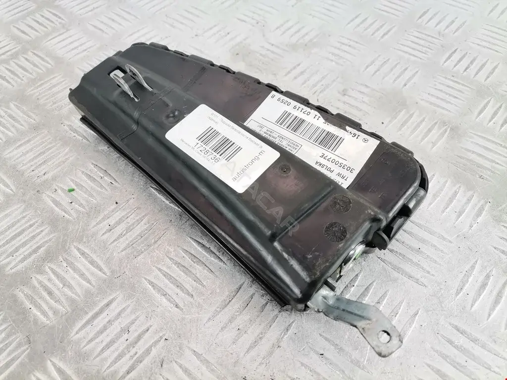 Подушка безопасности 30350077E, A1648601805