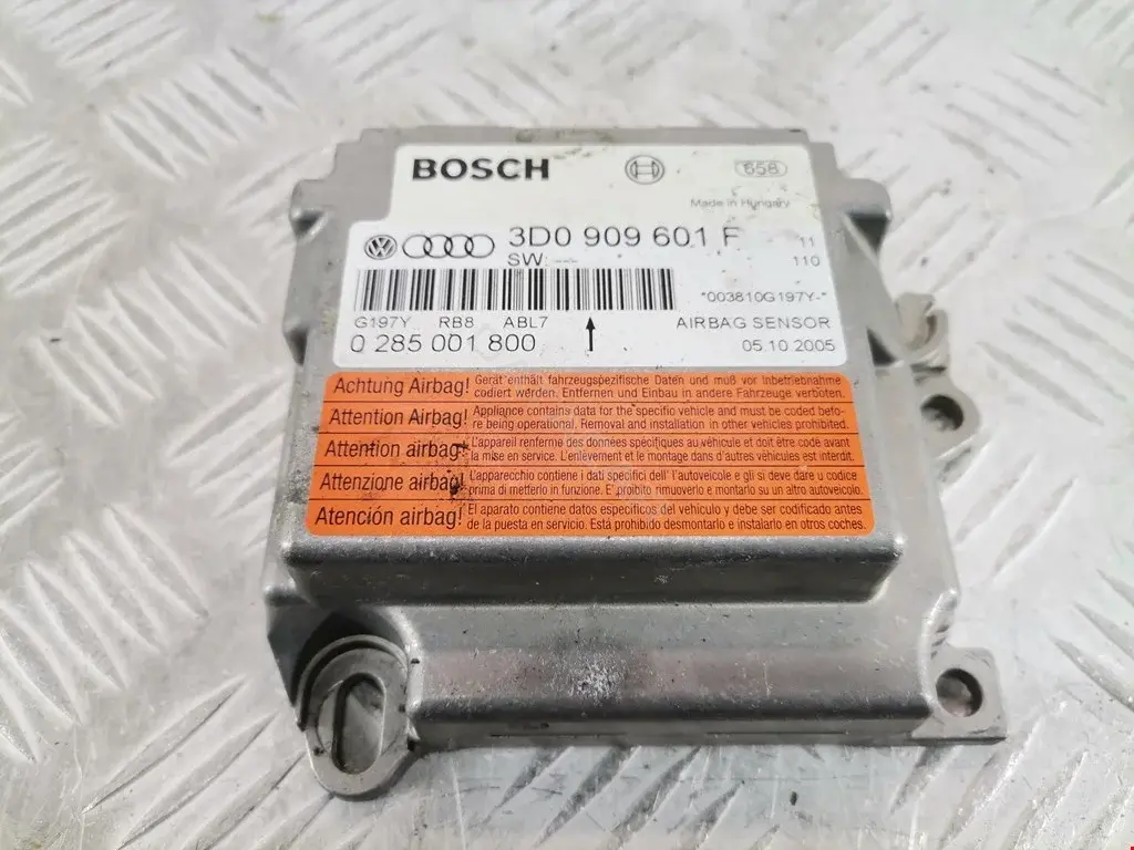 Блок управления подушками безопасности 0285001800, 3D0909601F