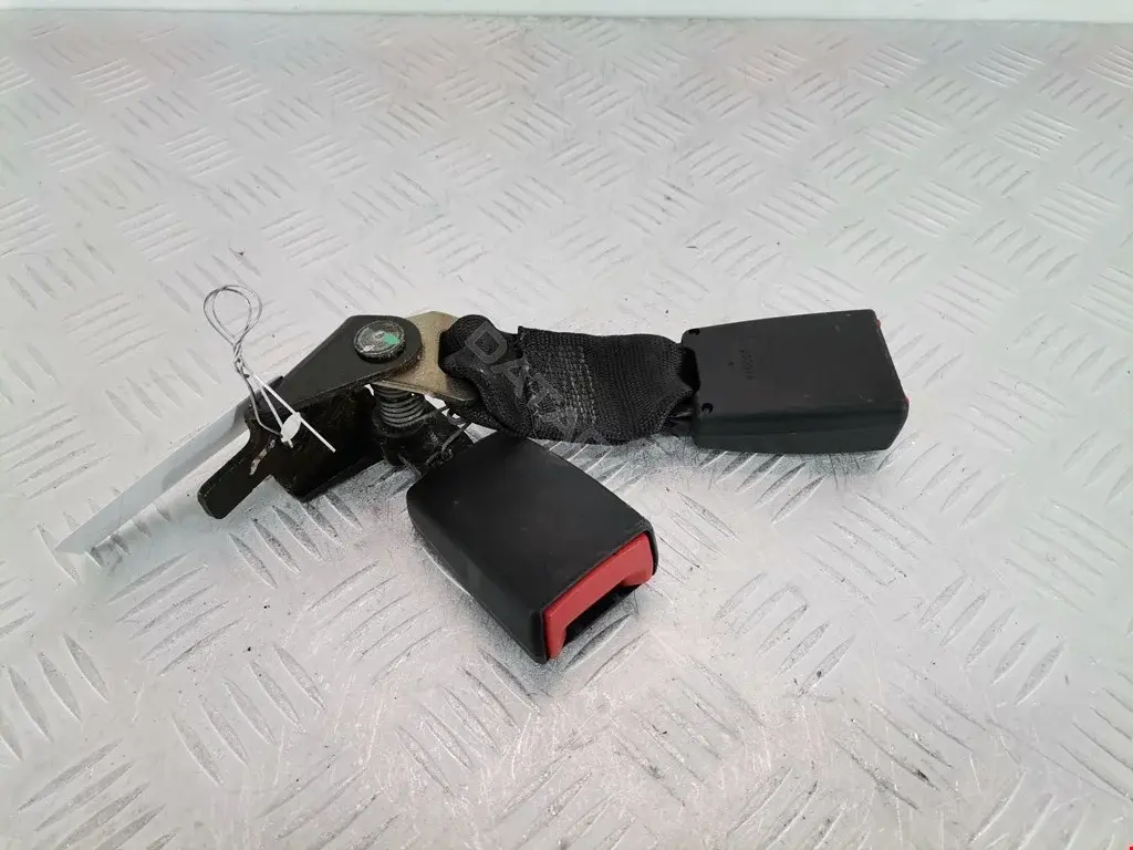 Замок ремня безопасности 72117070186, 840269405