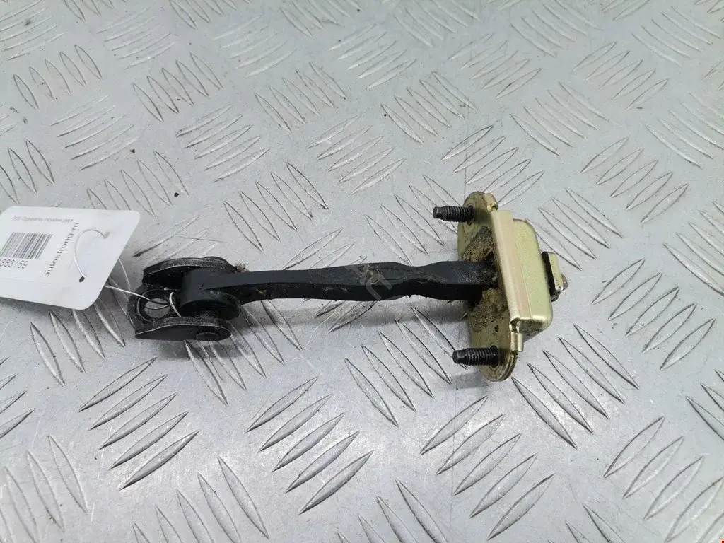 Ограничитель двери 2S6AA23500