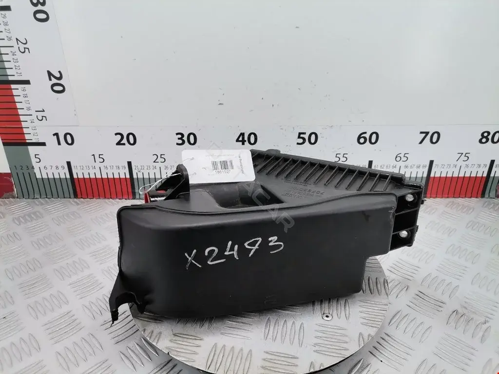Корпус воздушного фильтра 8200042209, 8200239816, E147066