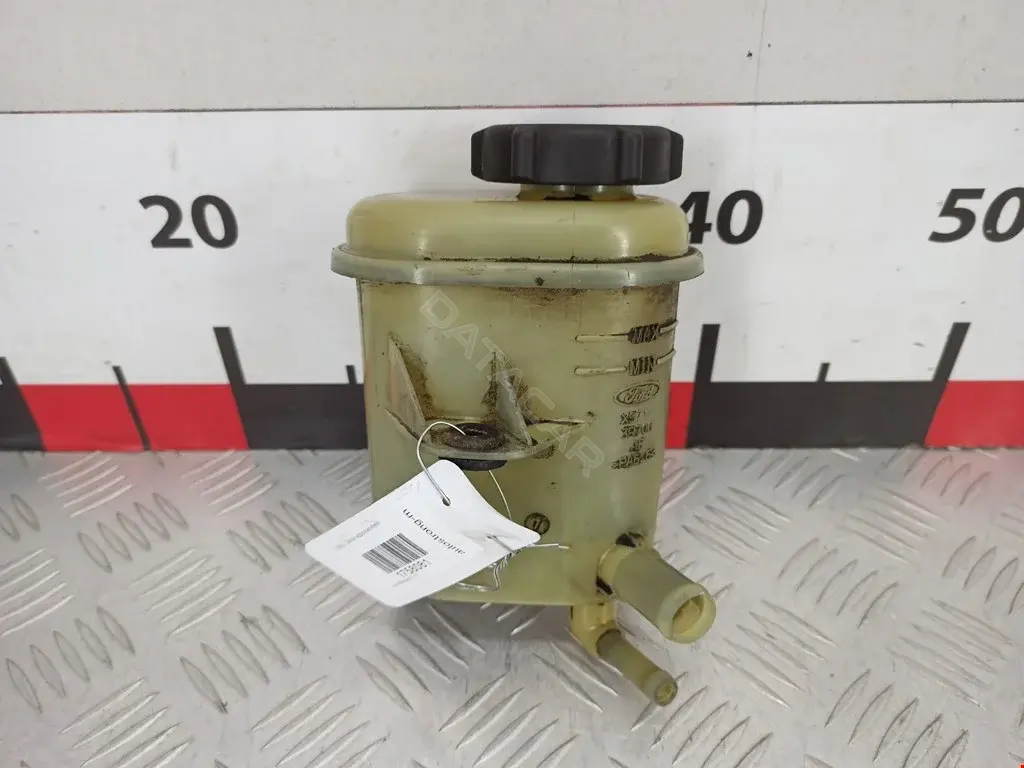 Бачок гидроусилителя 1342472, XS713R700AF