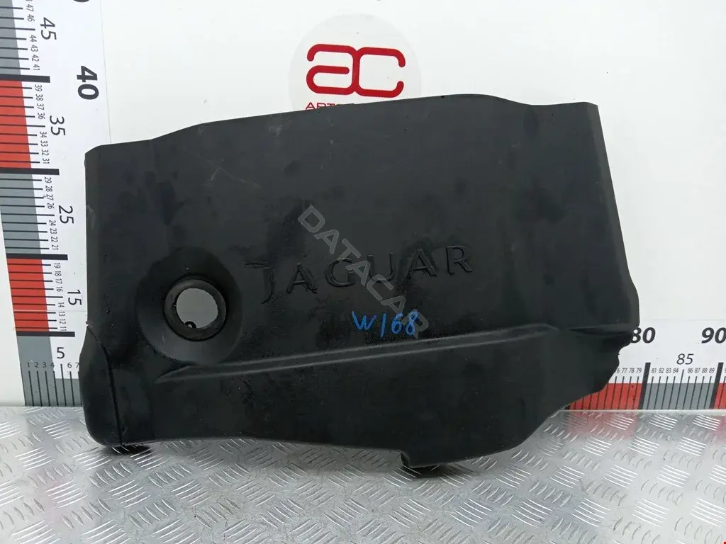 Декоративная крышка двигателя 4R836A949AE