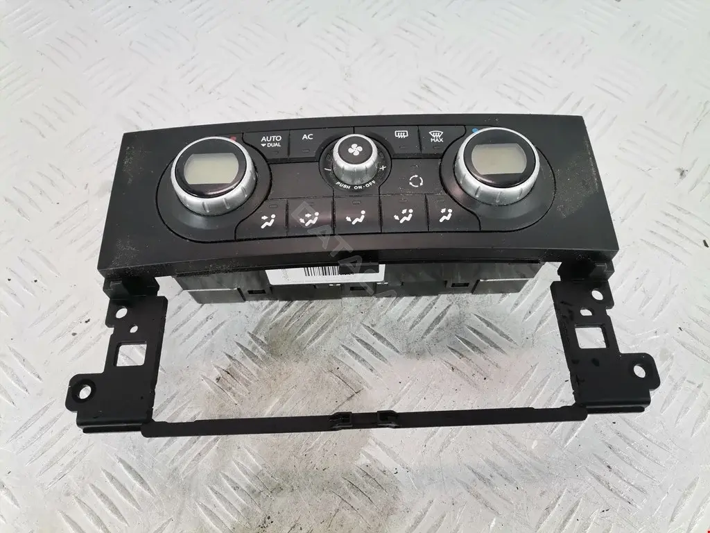 Блок управления климат-контролем 27500JY85C