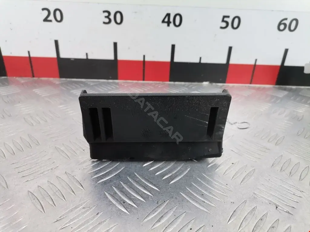 Ручка крышки багажника 601016037417P, 90606EA500
