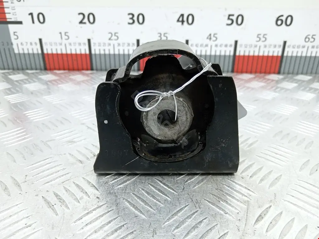 Подушка КПП 123610D180