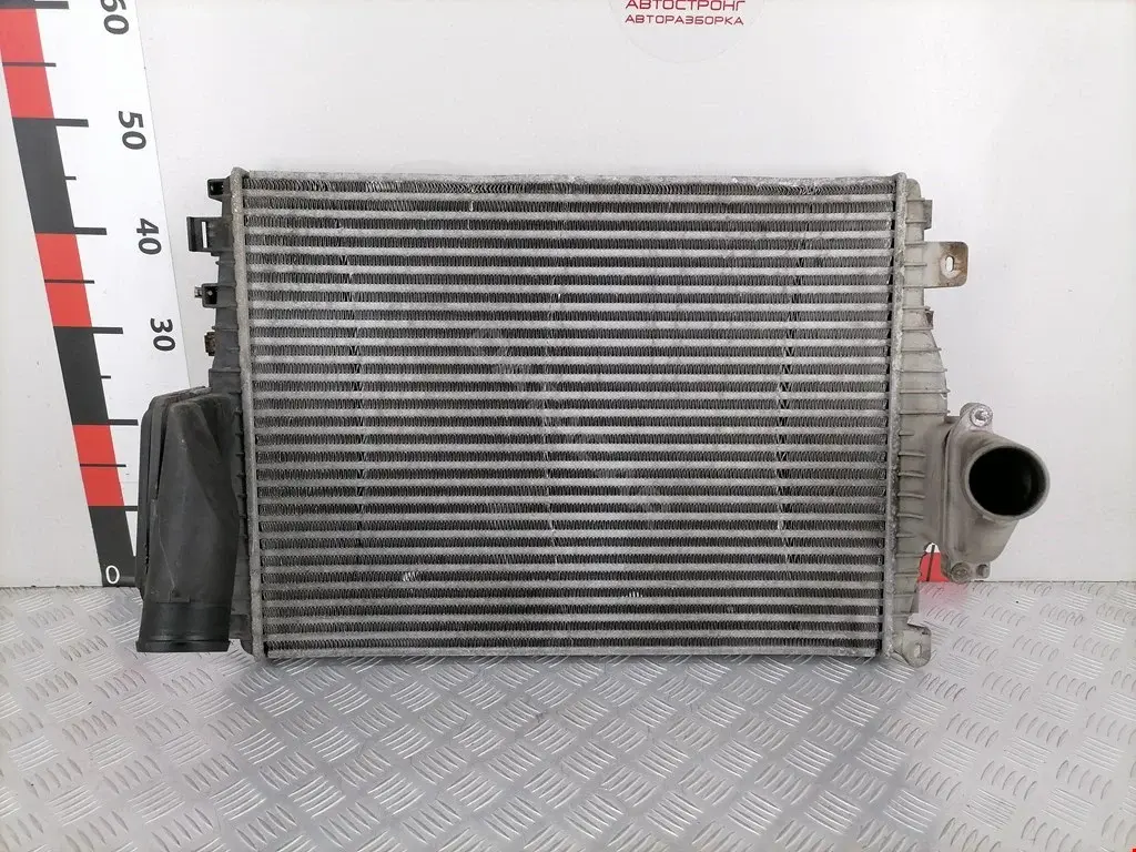 Интеркулер 4R839L440AC