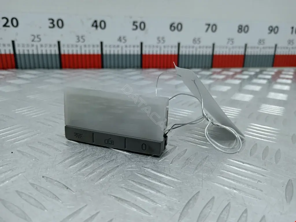 Плафон освещения салона 7L6947292B, 7L6947292C