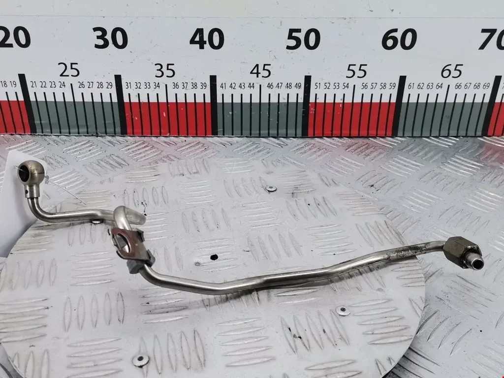 Маслопровод турбины 04L145771H