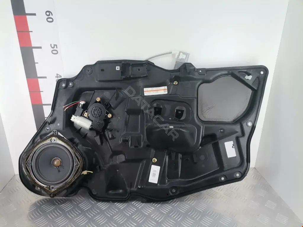 Стеклоподъемник 017070, 34511802, GJ6A58590