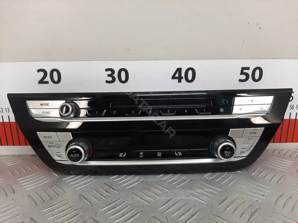 Блок управления климат-контролем 64117947700, 64117951982