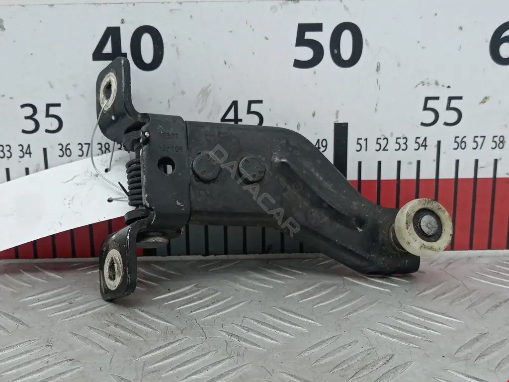 Ролик двери сдвижной AM51U26801AG