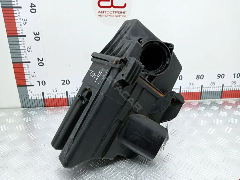 Корпус воздушного фильтра 6Q0129601AR, 6Q0129607AR